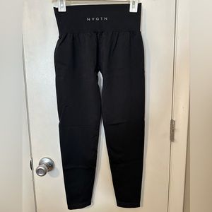 NVGTN Black Solid Seamless Leggings